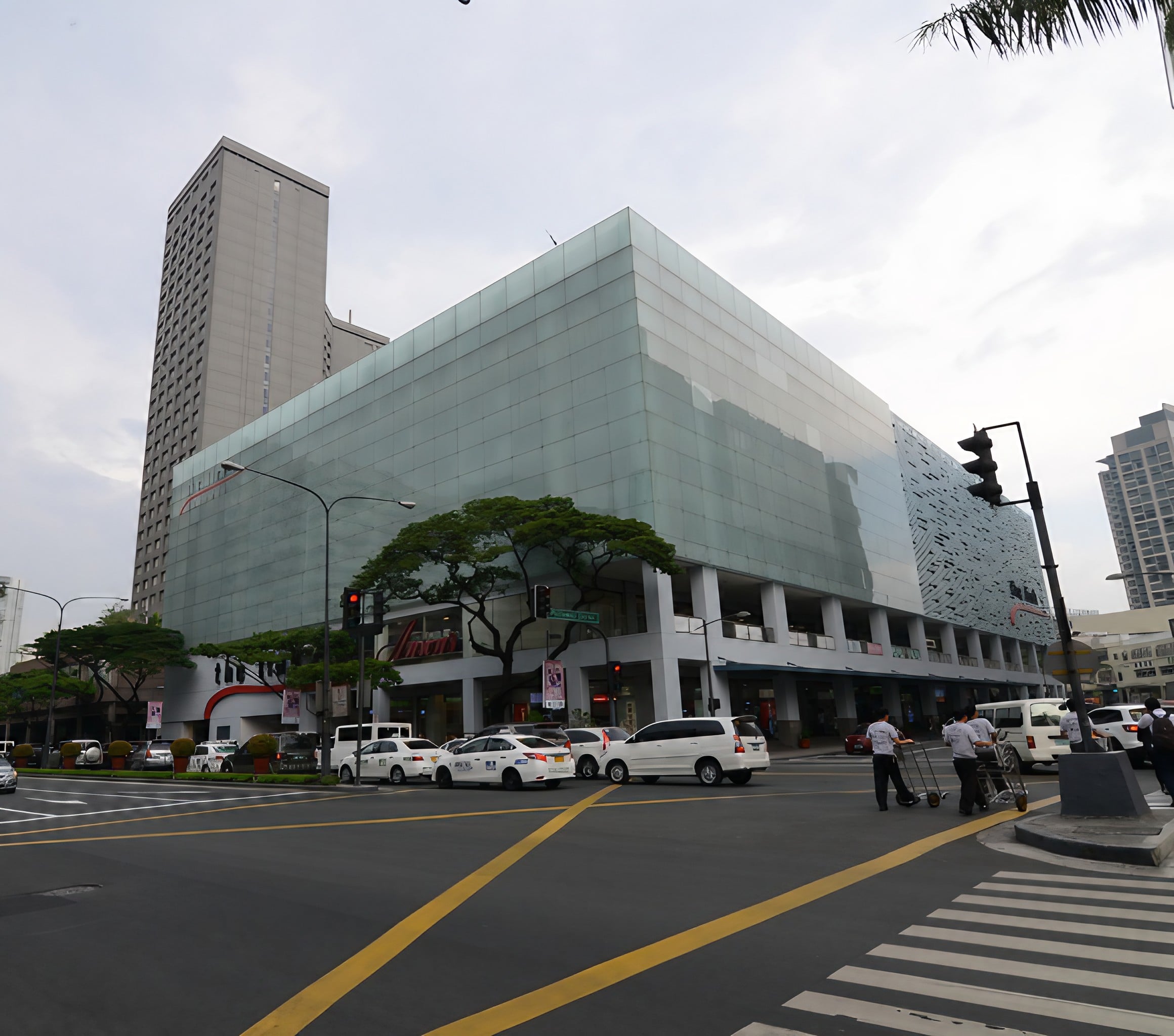 AYALA CENTER DCS EXPANSION